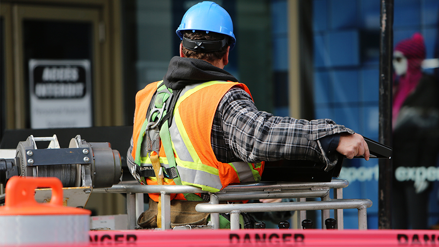 What challenges does a Functional Safety Manager have to deal with?